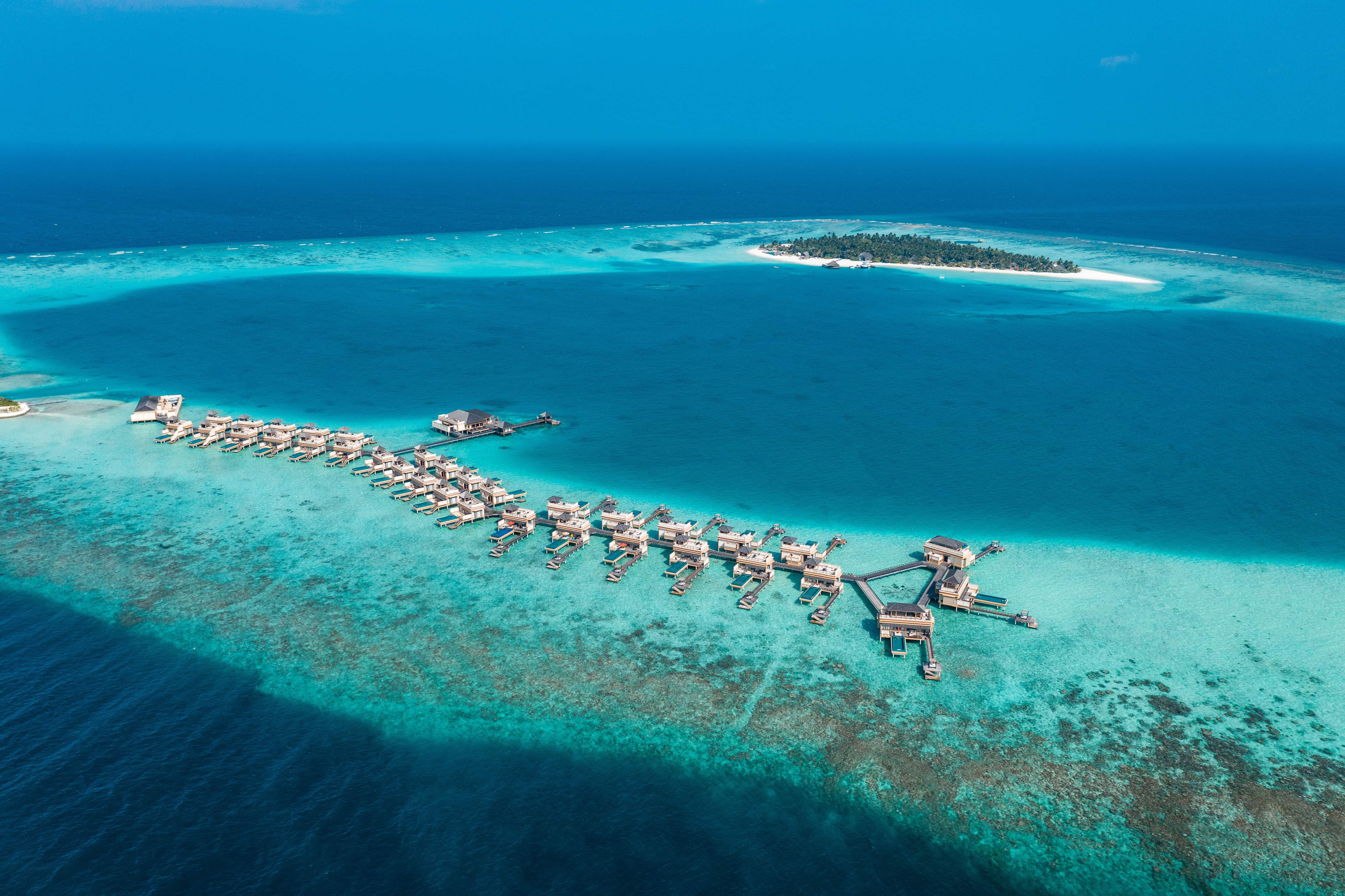 Angsana Velavaru In-Ocean Pool Villas